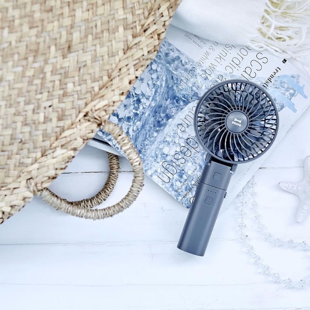 暑い夏に大活躍するハンディ扇風機。選び方やおすすめのBRUNO商品を紹介