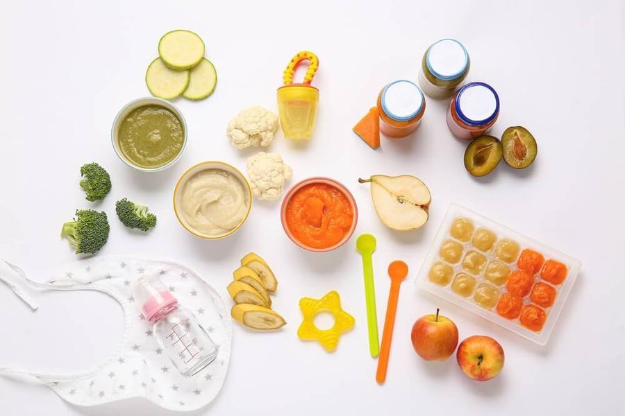 8、離乳食に使う食材・調理器具とベビー用品.jpg